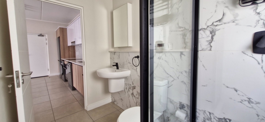 1 Bedroom Property for Sale in Sandown Western Cape